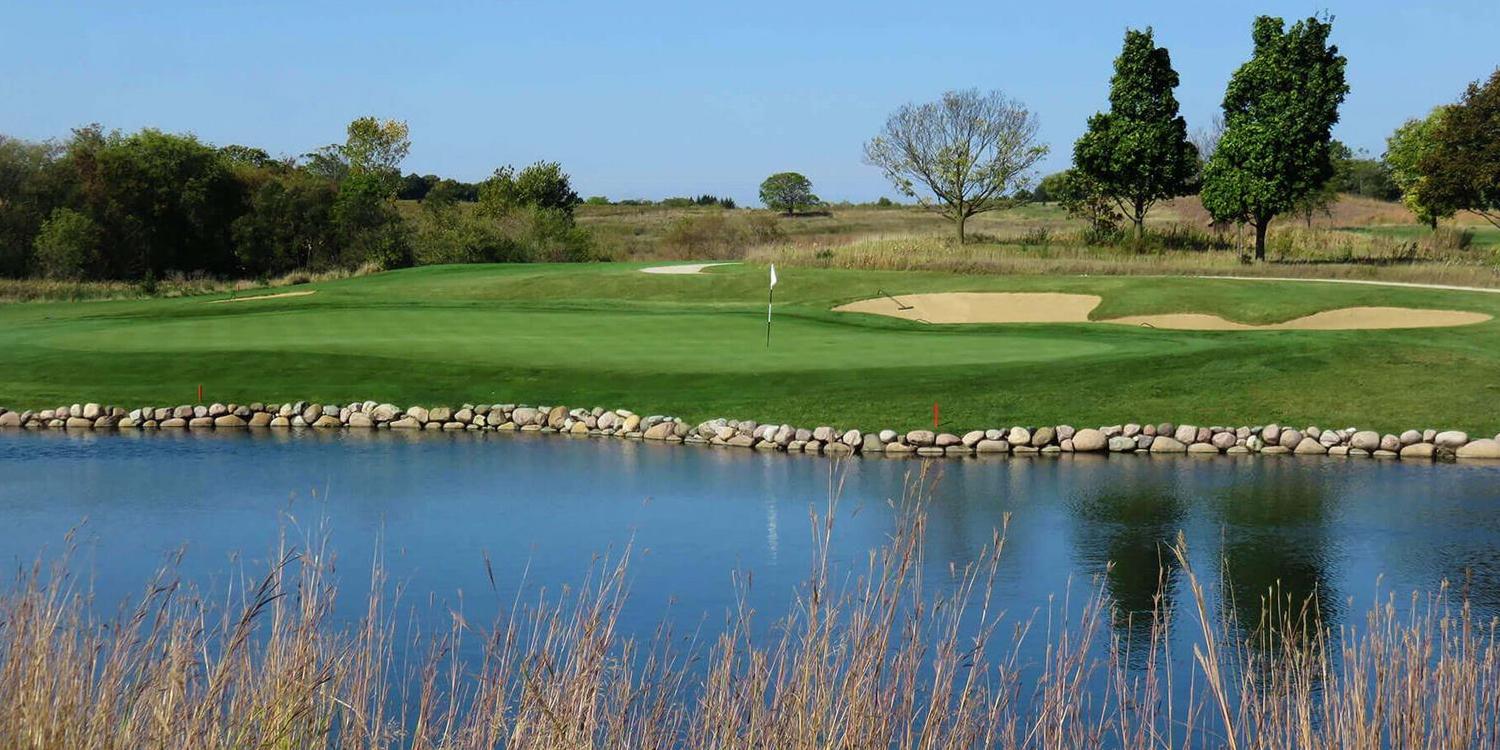 Merit Club - 6th Hole Green