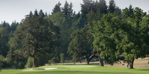 Laurelwood Golf Course