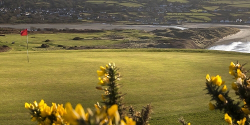 Newport Links Golf Club & Resort