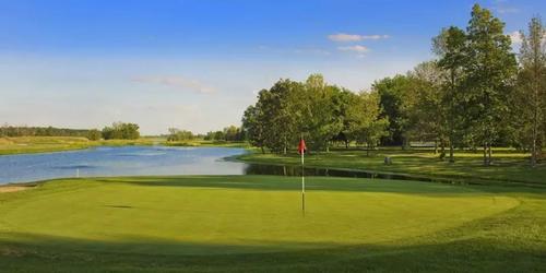 The Red Hawk Run Golf Course