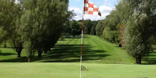 River Island Golf Club