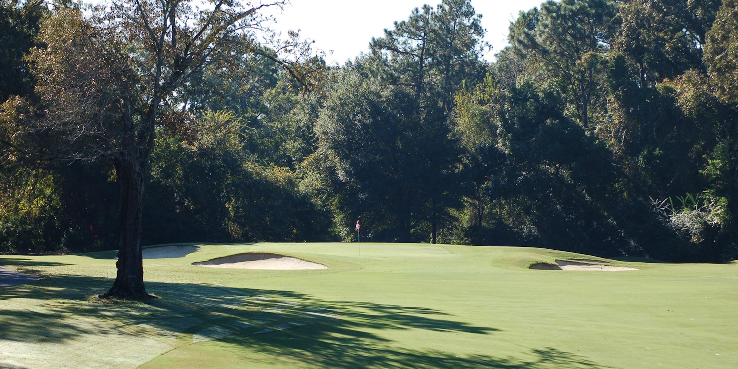 Lake Forest Golf Club