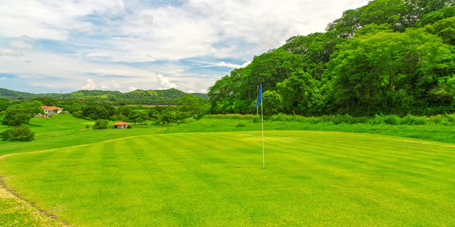 Papagayo Golf & Country Club Membership